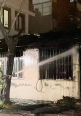 Bağcılar'da Korku Dolu Yangın: Anne ve 4 &Ccedil;ocuğu Dumandan Etkilendi