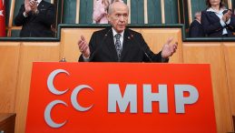 Bahçeli'den 24 Kasım Öğretmenler Günü mesajı