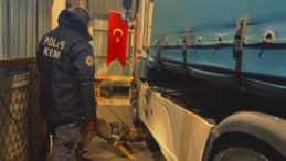 Bakan Ali Yerlikaya'dan Açıklama! İki İlde Uyuşturucu Operasyonu: Üç Kişi Gözaltında!