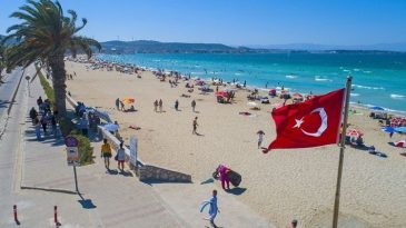 Bakan Ersoy: 9 Ayda 50 Milyar Dolar Turizm Geliri Elde Ettik