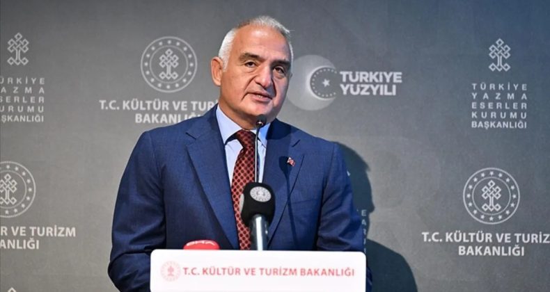 Bakan Ersoy'dan Turizmde Nisan-Mayıs Uyarısı: "Ya Vah Vah Diyeceğiz Ya da Hızlı Davaracağız"