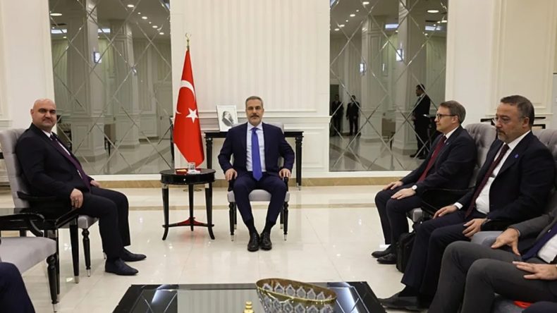 Bakan Fidan'dan Irak'ta Kritik Temaslar