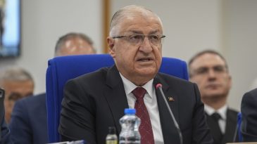 Bakan G&uuml;ler: PKK ve iltisaklı gruplar, t&uuml;m b&ouml;lgelerde faaliyetlerine son vermeli