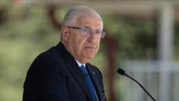 Bakan G&uuml;ler'den d&uuml;şen askeri kargo u&ccedil;ağının kara kutusuna ilişkin a&ccedil;ıklama: 2 ay s&uuml;rer