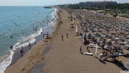 Bakan Mehmet Nuri Ersoy Duyurdu! Antalya, Ziyaretçi Rekoru Kırdı: Tam 2 Milyon 216 Bin 554 Turisti Ağırladı!