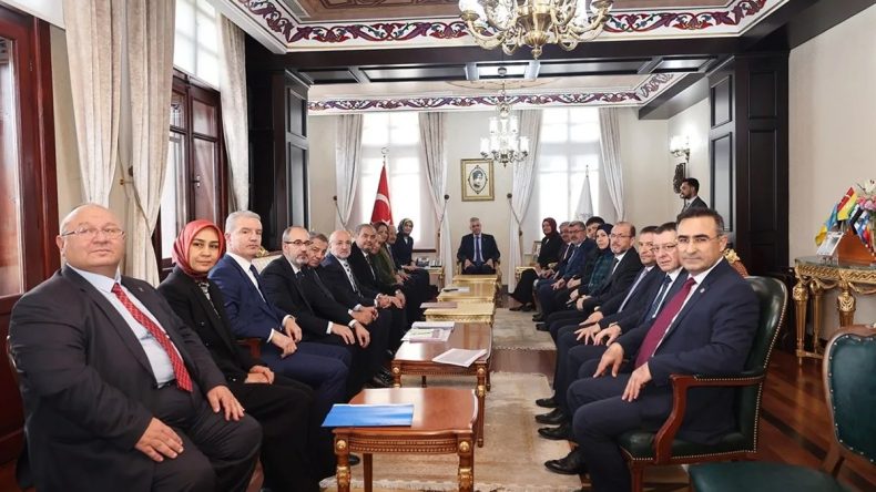 Bakan Memişoğlu: Vatandaşlarımızın Sigarayı Bırakmalarını Destekliyoruz