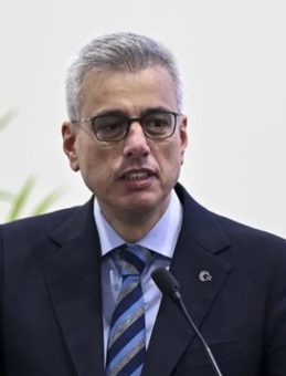 Bakan Memişoğlu'ndan 'Diş Hekimliğinde Uzmanlık Eğitimi Giriş Sınavı' açıklaması: Önümüzdeki yıl…