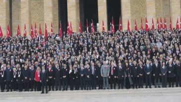 Bakan Tekin, 81 Ilden Gelen &Ouml;ğretmenlerle Buluştu