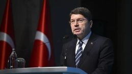 Bakan Tun&ccedil;&rsquo;tan casusluk soruşturması a&ccedil;ıklaması: BAE bağlantısı yok