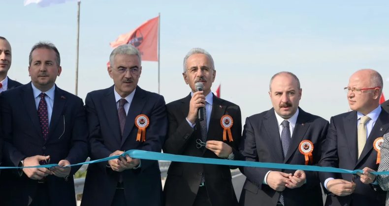 Bakan Uraloğlu: Bursa'ya 2026'da Hızlı Tren Geliyor