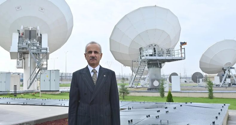 Bakan Uraloğlu Duyurdu: Afrika'nın Sesi T&uuml;rksat'ta!