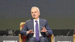 Bakan Uraloğlu Mısır'da Türkiye'nin ulaştırma vizyonunu anlattı