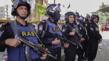 Bangladeş'te Birden Fazla Patlama: Toplu Taşıma ve İbadet Yerlerine Saldırı