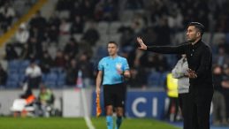 Başakşehir Teknik Direkt&ouml;r&uuml; Nuri Şahin: "Trabzonspor gibi bir rakibe 10 kişiyle 3 gol atmak kolay değil"