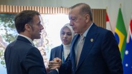 Başkan Erdoğan, Fransa Cumhurbaşkanı Macron ile Önemli Bir Görüşme Gerçekleştirdi