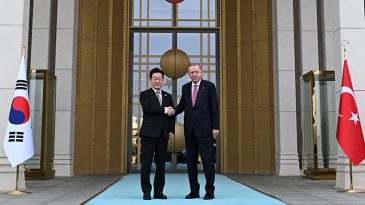 Başkan Erdoğan ve G&uuml;ney Kore Devlet Başkanı Lee, Heyetler Arası G&ouml;r&uuml;şmeye Başkanlık Etti