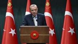 Başkan Recep Tayyip Erdoğan Kabine’yi Toplayacak: Gündemde Terörsüz Türkiye Süreci, Ekonomi ve Futboldaki Bahis Soruşturması Var!