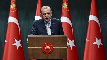 Başkan Recep Tayyip Erdoğan Kabine&rsquo;yi Toplayacak: G&uuml;ndemde Ter&ouml;rs&uuml;z T&uuml;rkiye S&uuml;reci, Ekonomi ve Futboldaki Bahis Soruşturması Var!