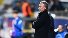 Başladığı İşi Bitiremiyor