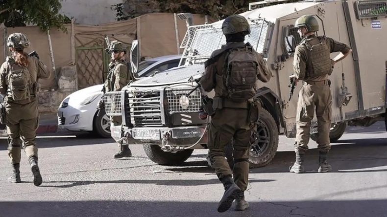 Batı Şeria’da Gaspçı İsrailliler Filistinli Ailenin Evini Ateşe Verdi