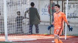 Beşiktaş Menemen'in Kalecisini Denedi