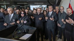 Beşiktaş'ın Eski Asbaşkanı Levent Erdoğan İçin Tören Düzenlendi