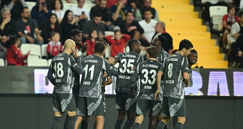 Beşiktaş'ta Sergen Yalçın'ın Yüzü Güldü! Toure, Cengiz, Cerny…