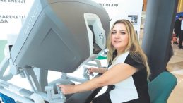 Bı&ccedil;ak Yerine Robot Kollar