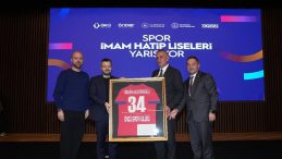 Bilal Erdoğan ve TFF Başkanı Hacıosmanoğlu "Spor İmam Hatip Liseleri Yarışıyor" Programında Bir Araya Geldi