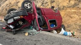 Bilecik'te Kamyonet Kontrolden &Ccedil;ıktı: Takla Atarak Durdurarak İki Yaralı!