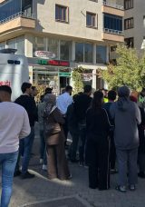 Bing&ouml;l'de dehşet veren kaza: Dershaneden &ccedil;ıkan iki &ouml;ğrenciye otomobil &ccedil;arptı!