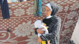 Bir Yanda Soykırım, Diğer Yanda Kış