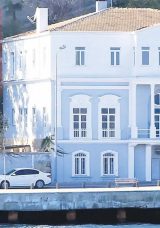 Boğaz'daki 200 Yıllık Yalı Miras&ccedil;ılara Kaldı: Osmanlı'dan Cumhuriyet'e Uzanan Roman Gibi Miras Hikayesi