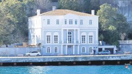 Boğaz’daki 200 Yıllık Yalı Mirasçılarına Geçti