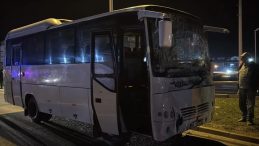 Bolu'da 3 Servis Aracı Çarpıştı: 11 Yaralı!