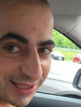 Boşanmak İsteyen Eşini Öldürdü