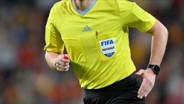 Bulgaristan Maçı Walsh'ın Yönetiminde