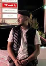 Burdur'da Feci Kaza: Kamyonet ile &Ccedil;arpışan Otomobil Kullanılamaz Hale Geldi! S&uuml;r&uuml;c&uuml; Hayatını Kaybetti