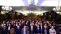 Bursa'da AK Parti'ye Tarihi &Uuml;ye Akışı