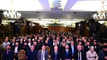 Bursa'da AK Parti'ye Tarihi &Uuml;ye Akışı