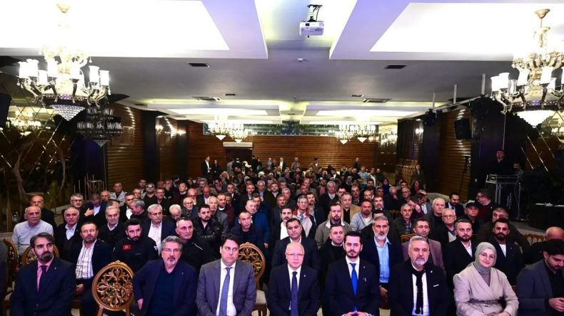 Bursa'da AK Parti'ye Tarihi &Uuml;ye Akışı