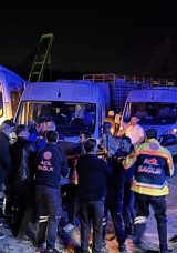 Bursa'da Zincirleme Trafik Kazası: 1 Kişi Hayatını Kaybetti, 13 Yaralı!
