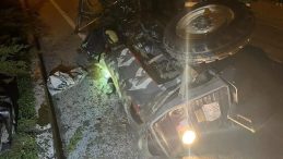 &Ccedil;anakkale&rsquo;de Korkun&ccedil; Kaza! Trakt&ouml;r TIR ile &Ccedil;arpıştı: İki Kişi Hayatını Kaybetti