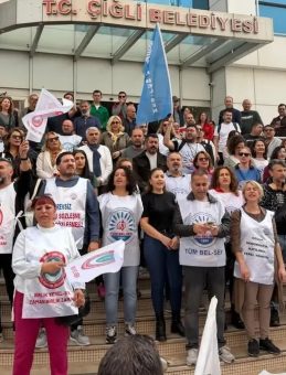 Çiğli’de Gerginlik Devam Ediyor: Memurlar İş Bıraktı