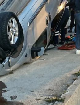 Çorum'da Otomobil Devrildi: Kaldırımda Bisiklet Sürerken Emir Yaralandı!