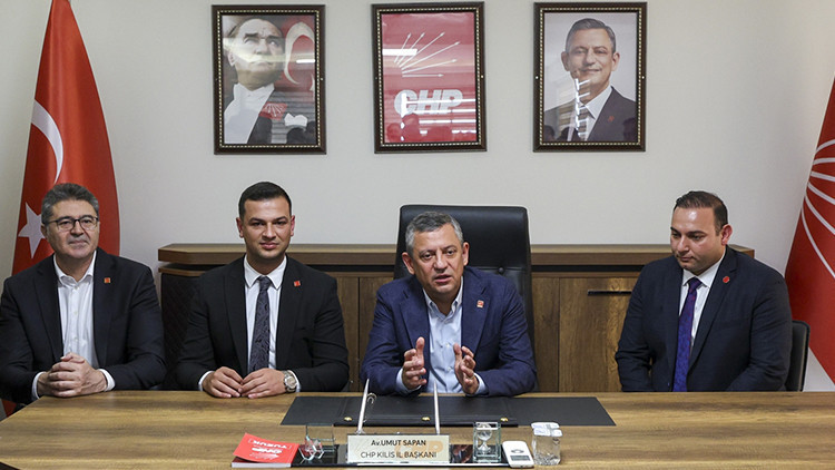 CHP Genel Başkanı Özel, Kilis'te Temaslarda Bulundu