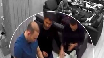 CHP İstanbul İl Başkanlığı'ndaki 'para sayma' g&ouml;r&uuml;nt&uuml;lerine y&ouml;nelik duruşma 15 Nisan'a ertelendi