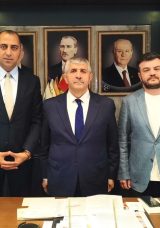 CHP İzmir İl Başkanlığı&rsquo;ndan Uzundere kentsel d&ouml;n&uuml;ş&uuml;m mağdurlarına b&uuml;y&uuml;k ayıp: Randevu bile vermediler!