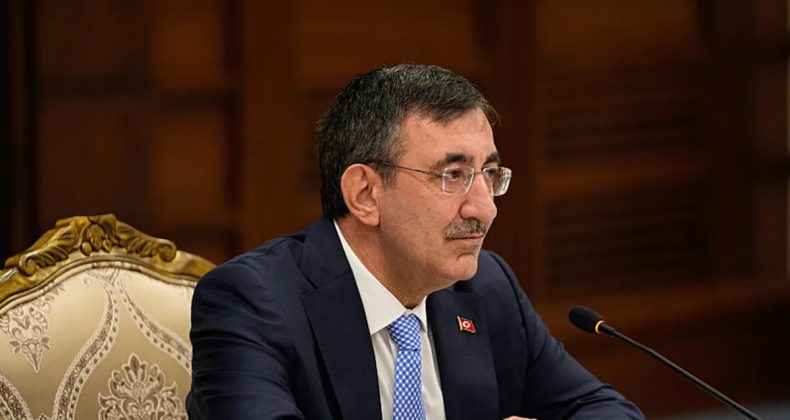 Cumhurbaşkanı Yardımcısı Cevdet Yılmaz'dan Enflasyon Açıklaması: Düşüş Eğilimine Girmiş Durumda
