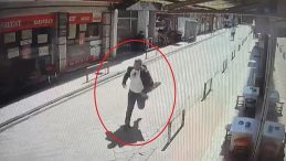 Daha &ouml;nce ablasını ka&ccedil;ıran kuzenini &ccedil;ıkan tartışmada katletmişti: Baba ve oğul hakim karşısına &ccedil;ıktı!